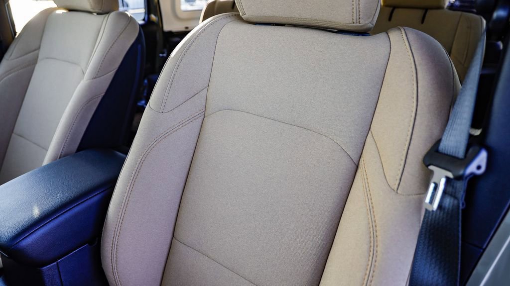 New 2026 Jeep Wrangler Unlimited Sport image 29