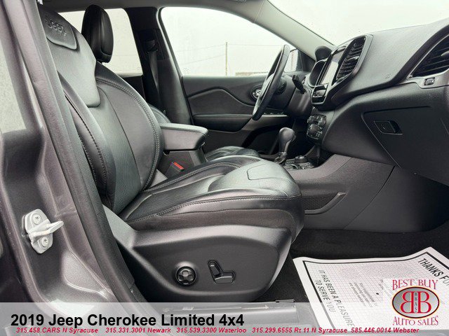 Used 2019 Jeep Cherokee Limited image 13