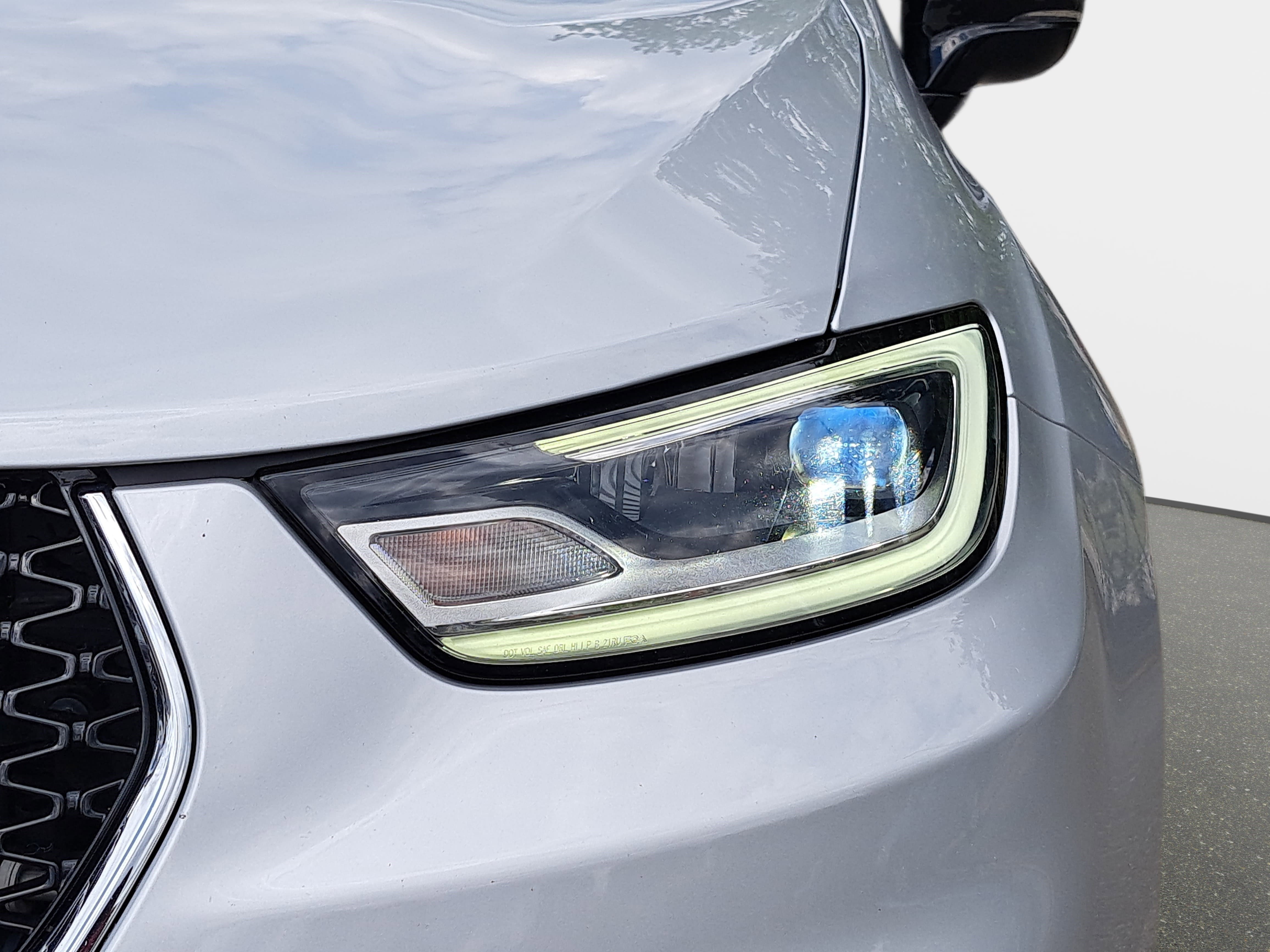 Used 2024 Chrysler Pacifica Touring-L FWD image 31