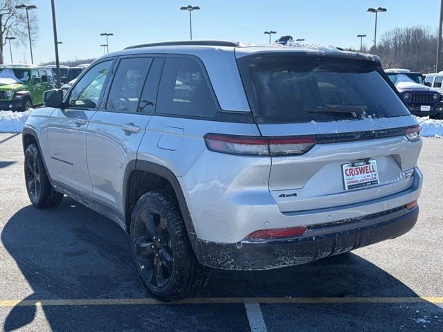 New 2026 Jeep Grand Cherokee Limited w/ Limited Altitude Package AWD/4WD image 5