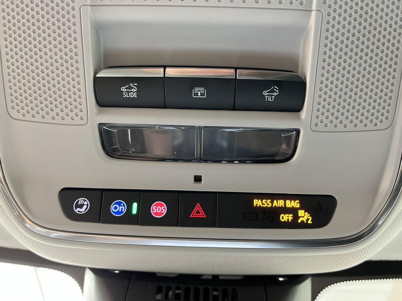 Certified 2026 GMC Terrain Denali AWD/4WD image 29