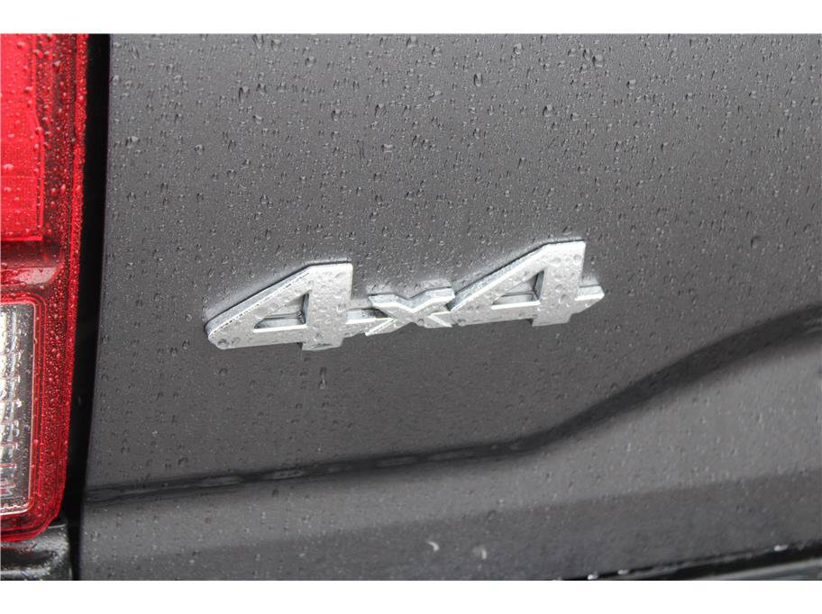 Used 2022 Toyota Tacoma SR5 w/ Technology Package AWD/4WD image 34