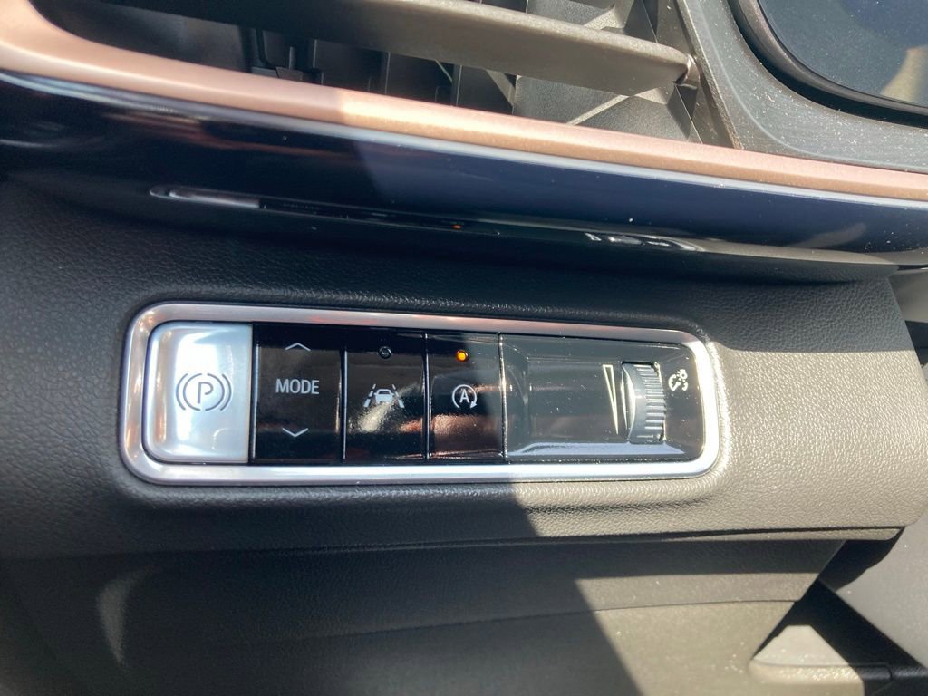 Used 2025 Buick Envision Sport Touring image 25