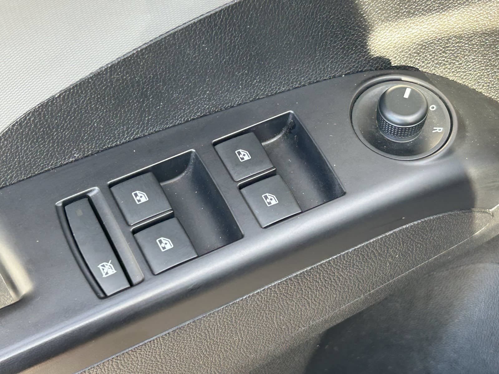 Used 2019 Chevrolet Sonic LT FWD image 25
