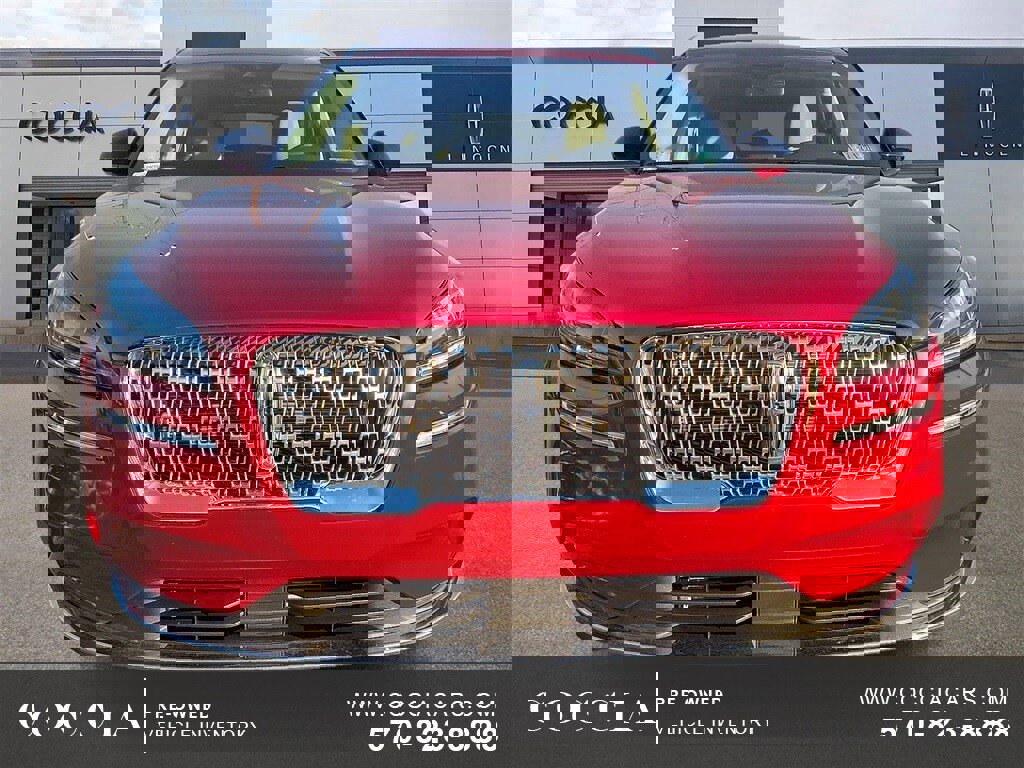 Certified 2022 Lincoln Corsair AWD w/ Equipment Group 101A image 2