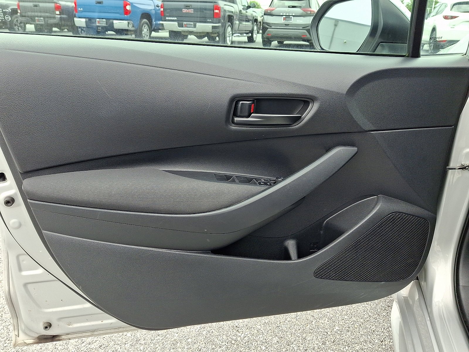 Used 2023 Toyota Corolla LE FWD image 14