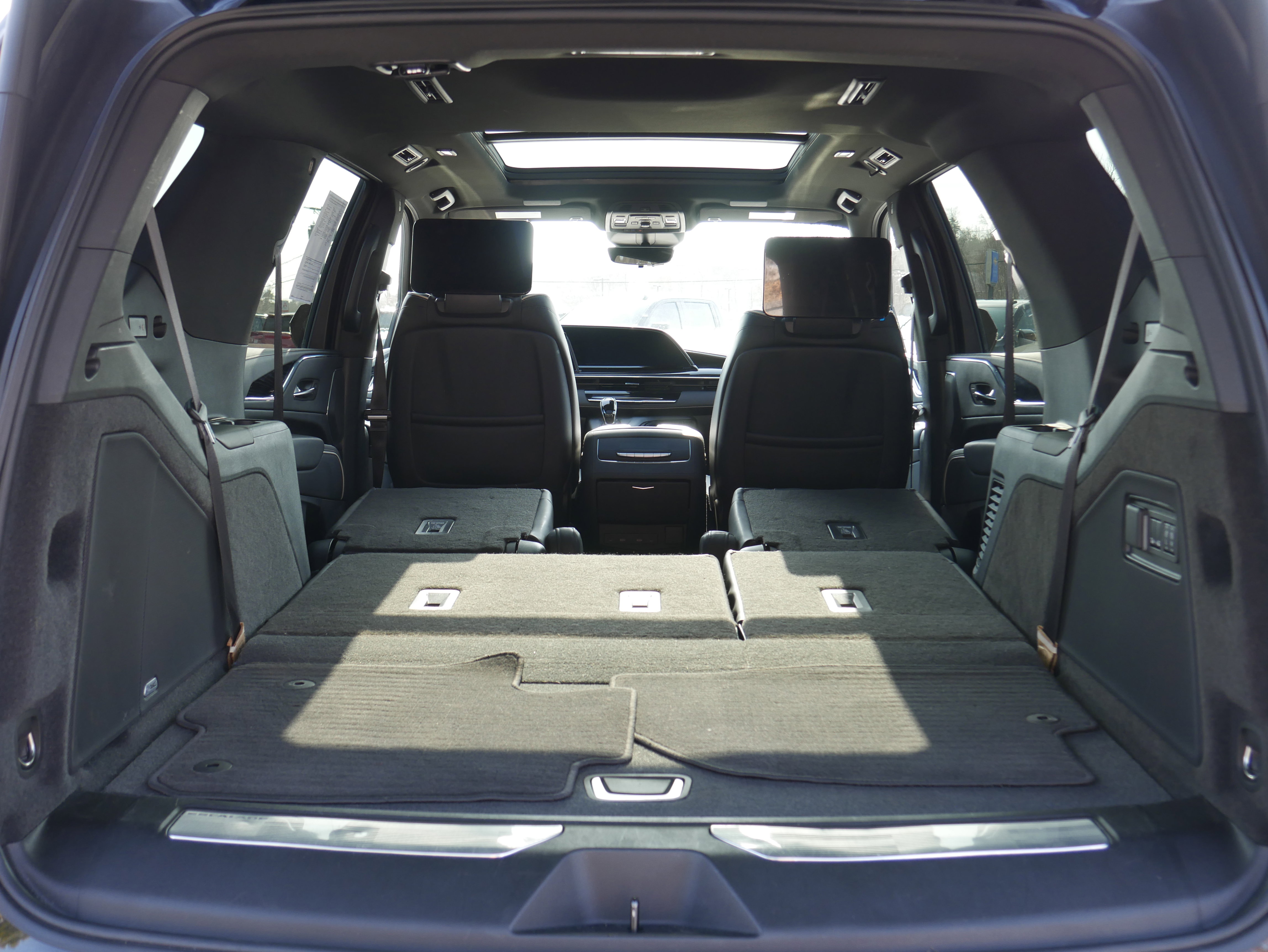 Certified 2021 Cadillac Escalade Sport w/ Driver Assist Tech Package image 14