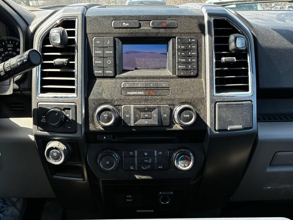 Used 2016 Ford F150 XLT w/ Trailer Tow Package AWD/4WD image 27