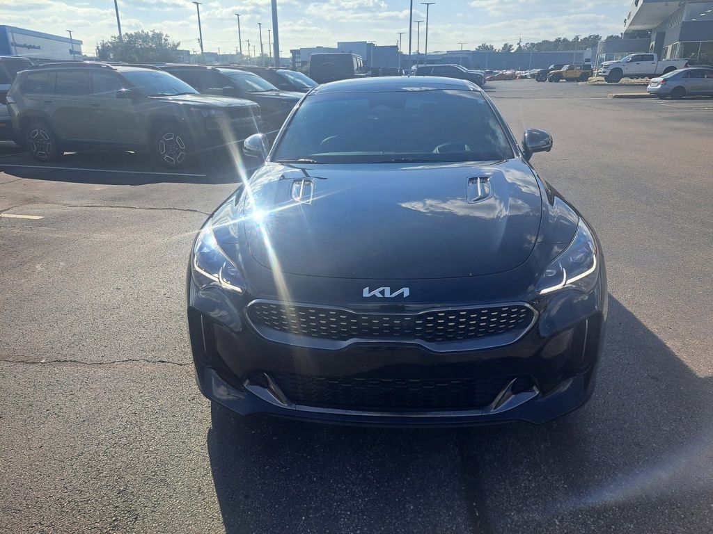 Used 2022 Kia Stinger GT2 AWD/4WD image 8