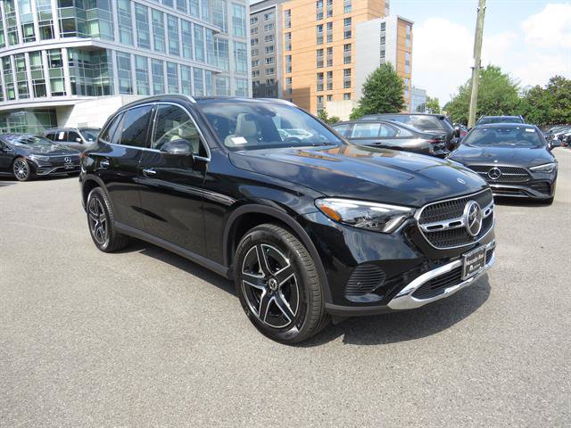 Used 2026 Mercedes-Benz GLC 300 4MATIC image 5