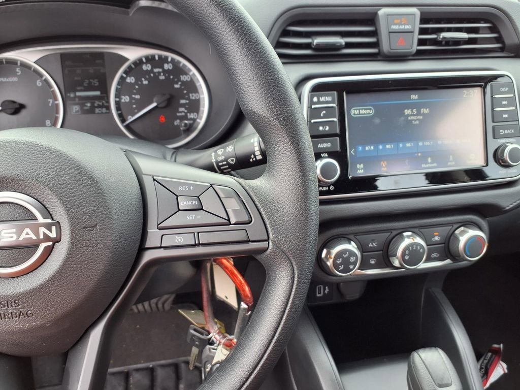 Used 2025 Nissan Versa S w/ Trunk Package image 11