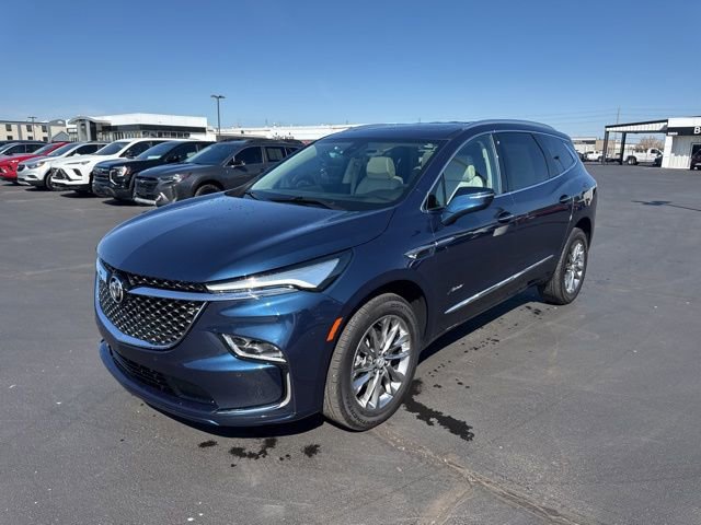 Used 2024 Buick Enclave Avenir w/ Avenir Technology Package image 10