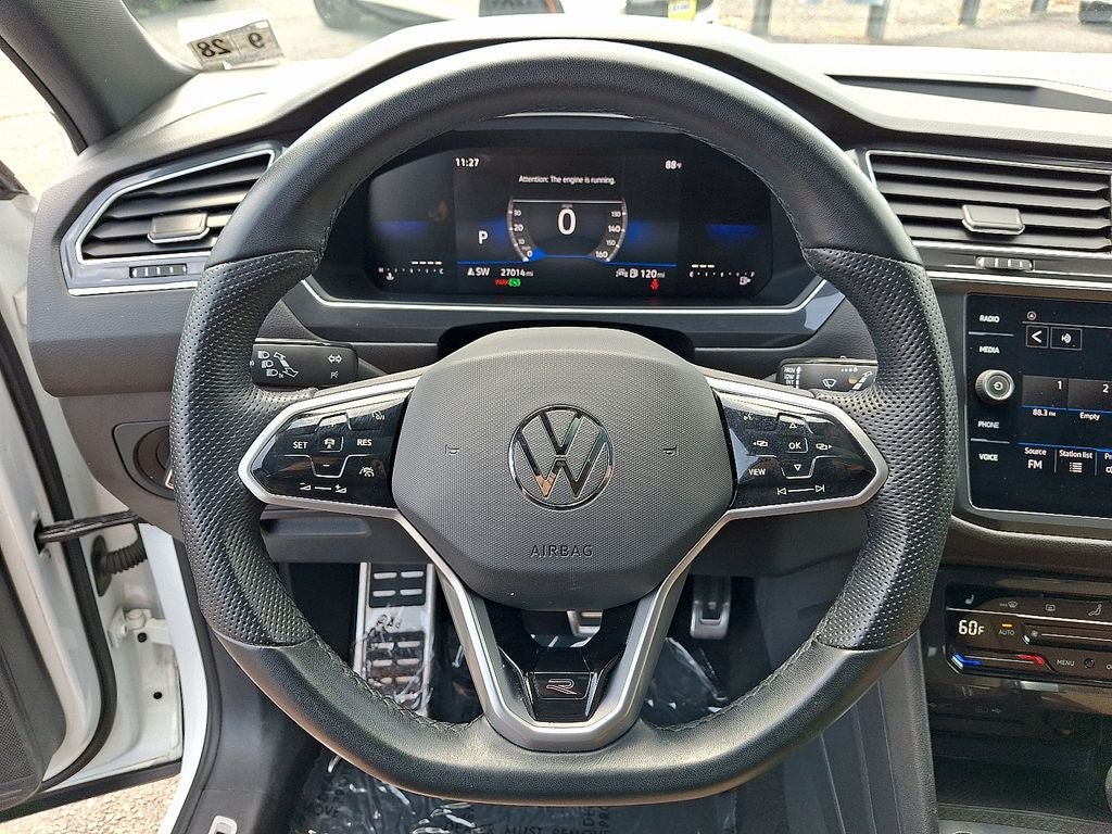 Certified 2023 Volkswagen Tiguan SE R-Line FWD image 20