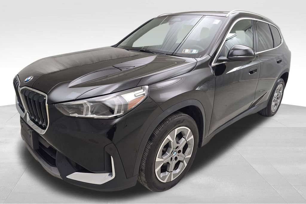 Certified 2023 BMW X1 xDrive28i w/ Convenience Package AWD/4WD image 5