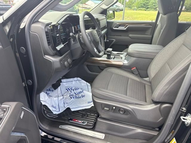 New 2026 Chevrolet Silverado 1500 RST AWD/4WD image 12