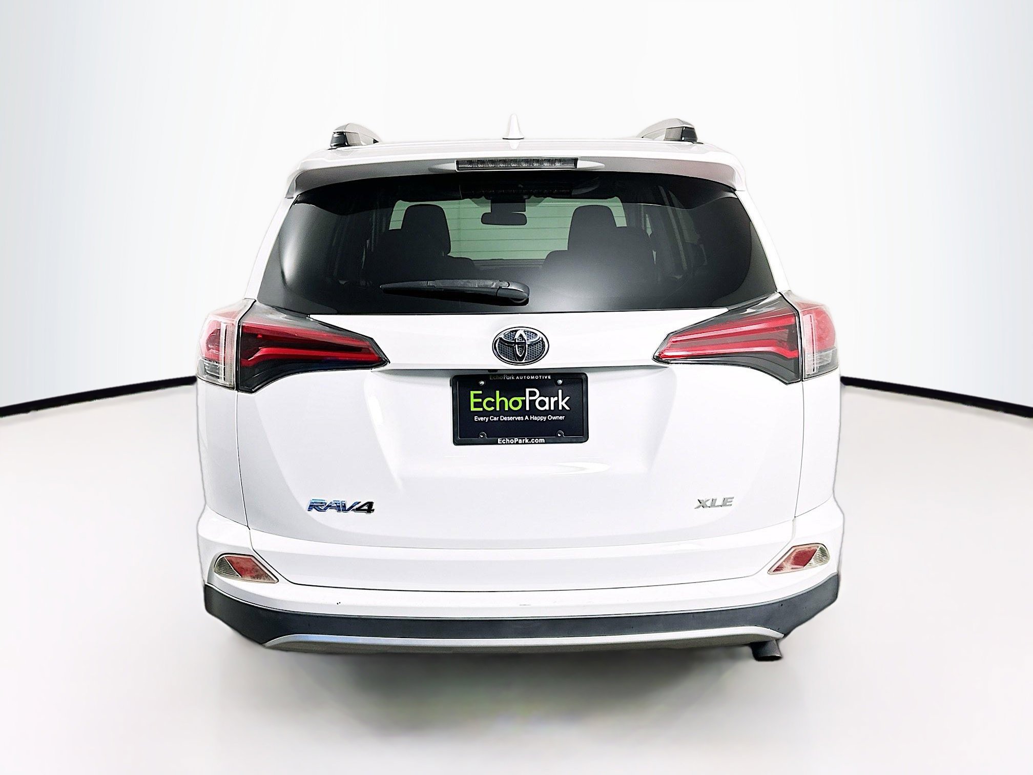 Used 2016 Toyota RAV4 XLE image 7