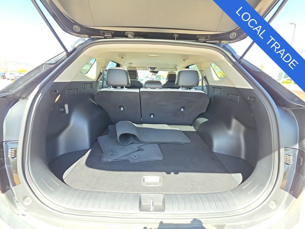 Used 2025 Kia Sportage EX image 21