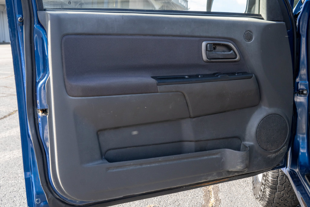 Used 2005 Chevrolet Colorado LS w/ Safe And Sound Package RWD image 10