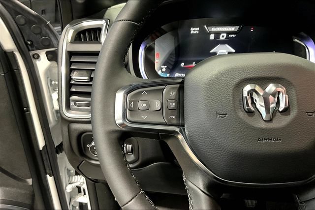 Used 2025 RAM 2500 Laramie AWD/4WD image 12