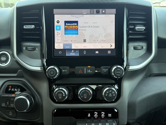 New 2026 RAM 1500 Express AWD/4WD image 14