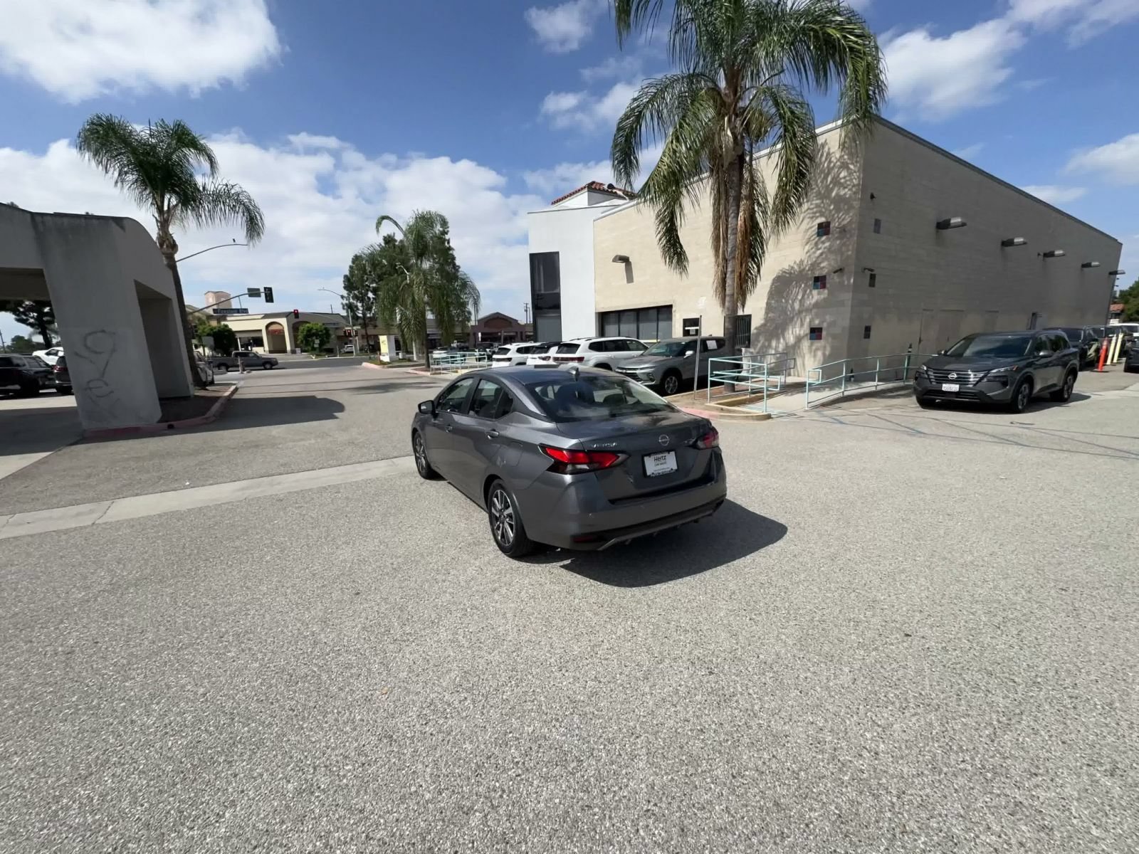 Used 2025 Nissan Versa SV FWD image 10