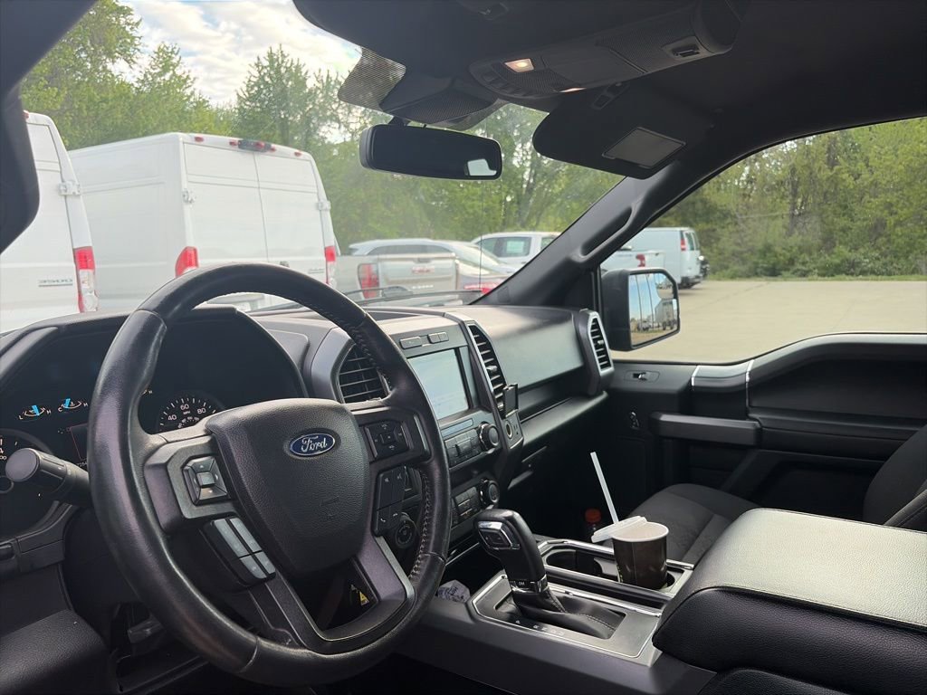 Used 2019 Ford F150 XLT w/ Equipment Group 302A Luxury AWD/4WD image 14
