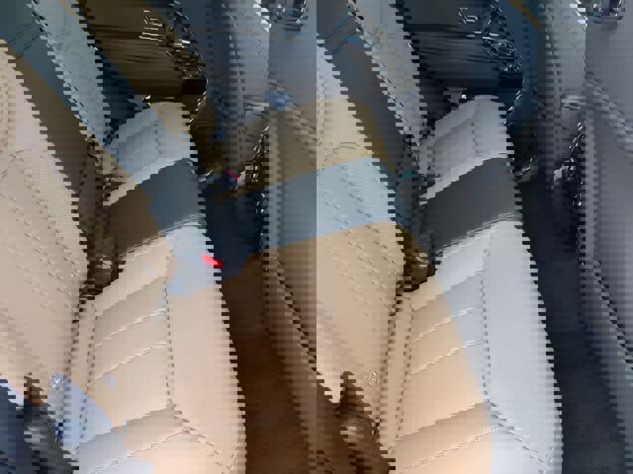 New 2026 Land Rover Range Rover Sport Dynamic SE image 21