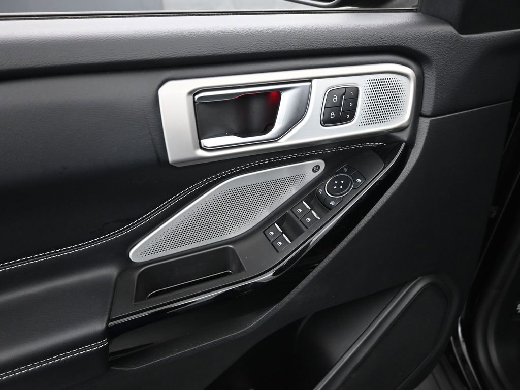 Certified 2023 Ford Explorer ST w/ Equipment Group 401A AWD/4WD image 11