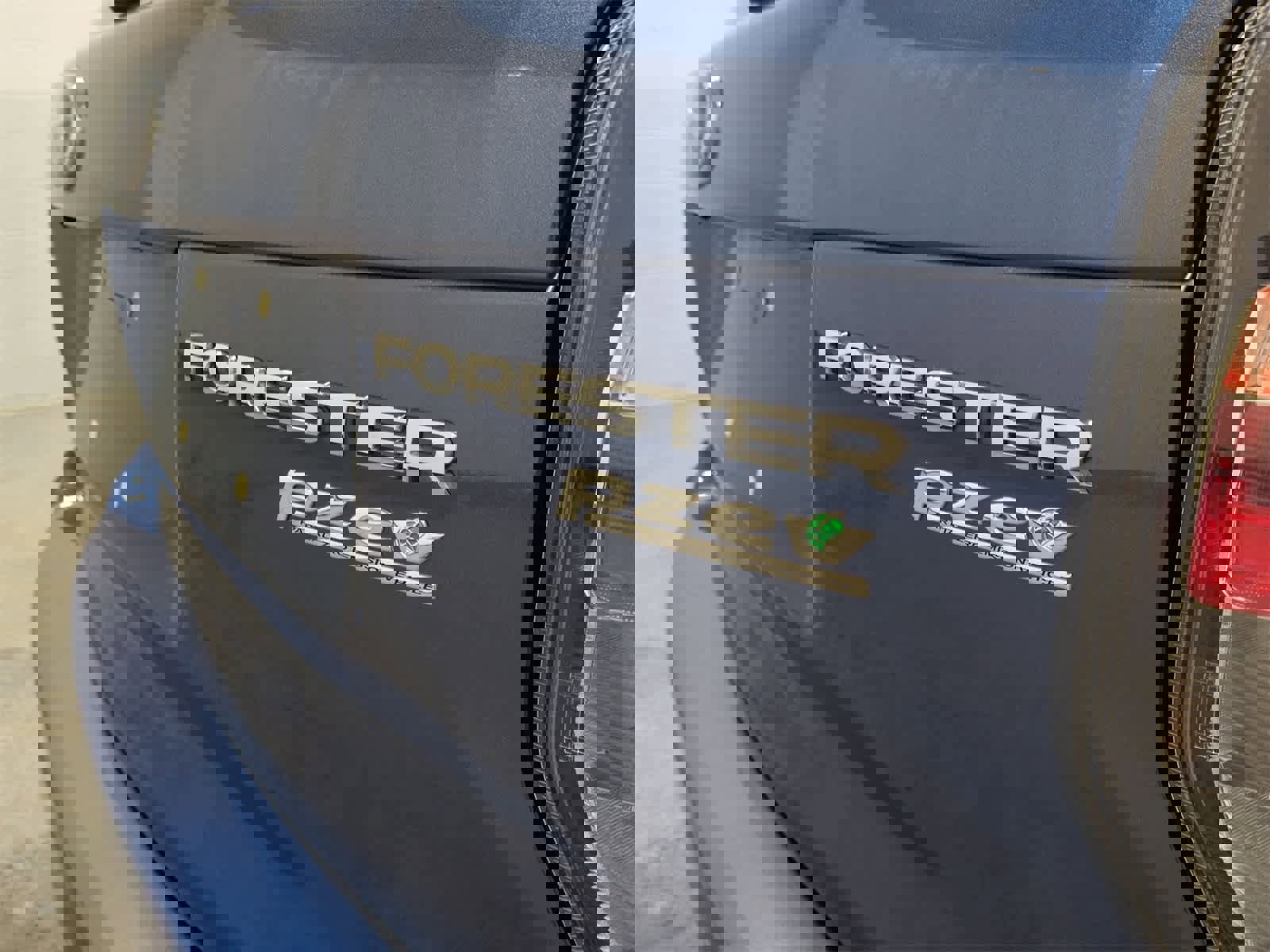 Used 2017 Subaru Forester 2.5i Touring image 12