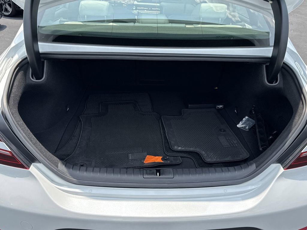 New 2025 Genesis G70 2.5T image 18