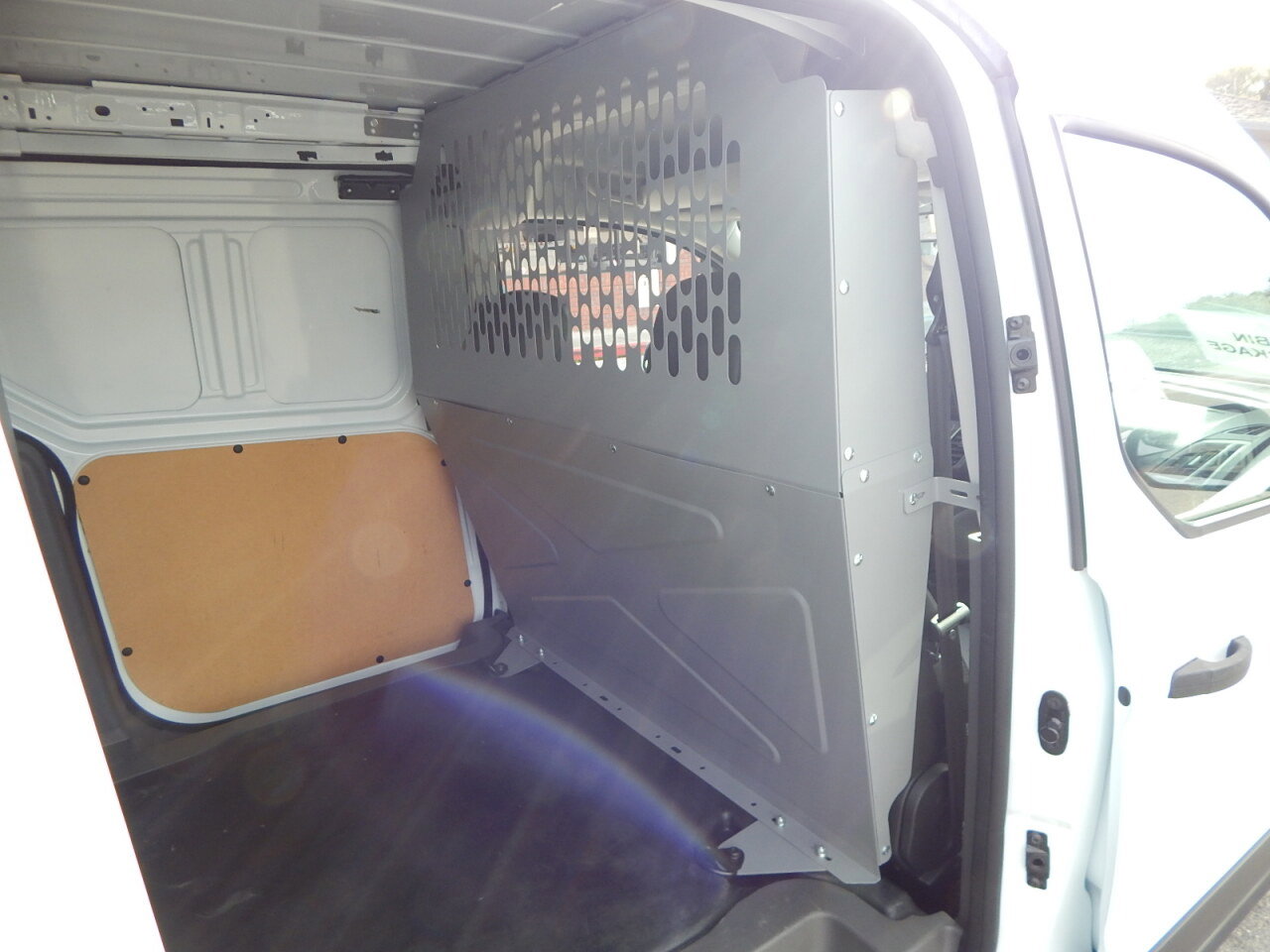 Used 2022 Ford Transit Connect XL image 15