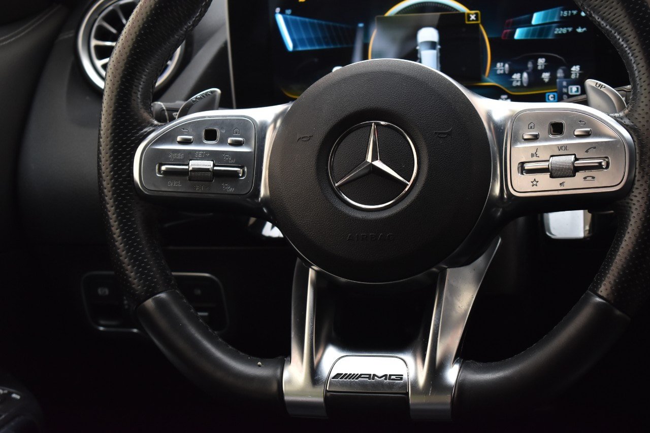 Used 2021 Mercedes-Benz GLA 35 AMG 4MATIC w/ Premium Package image 24