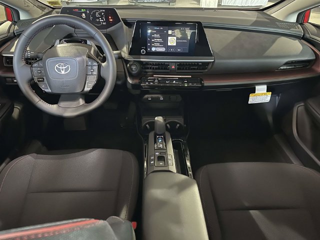 New 2027 Toyota Prius Plug-In Hybrid FWD image 12
