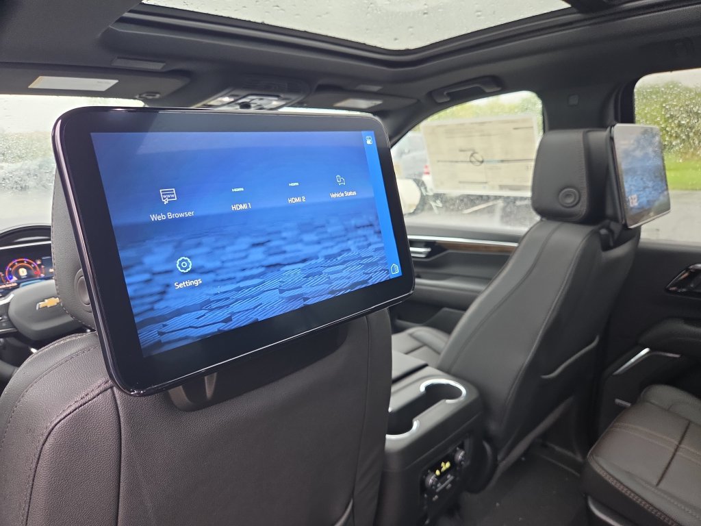 New 2027 Chevrolet Suburban High Country AWD/4WD image 33