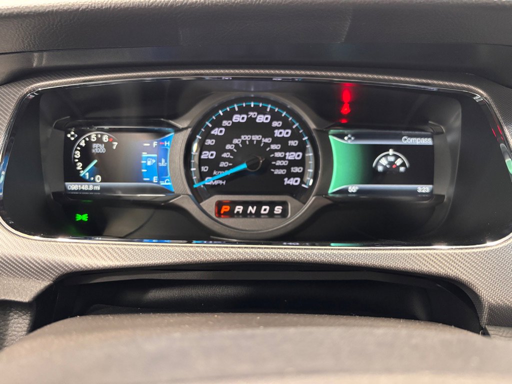 Used 2018 Ford Taurus SHO AWD/4WD image 15