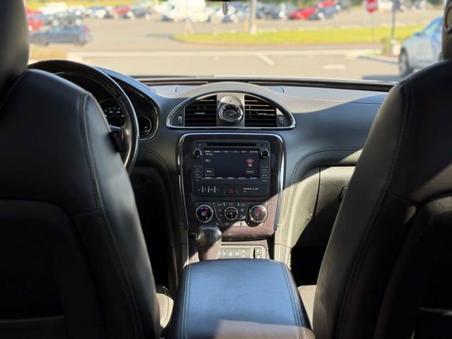 Used 2016 Buick Enclave Leather AWD/4WD image 31