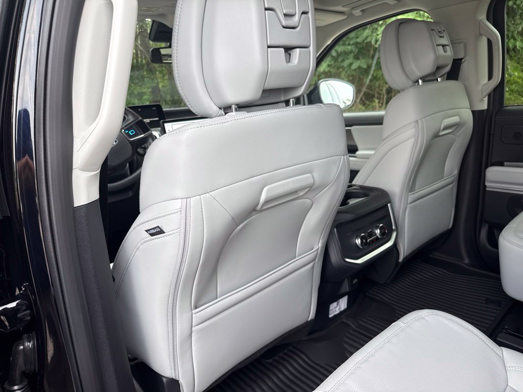 New 2027 Ford Expedition Max Platinum RWD image 43