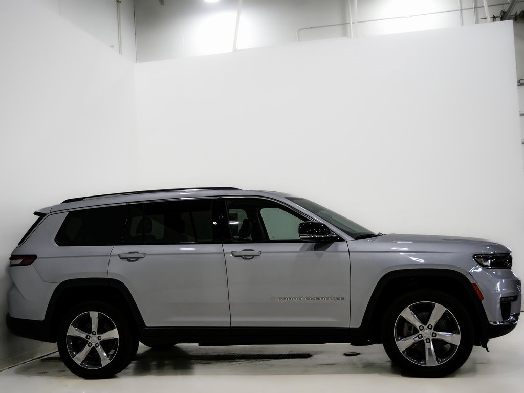 Used 2022 Jeep Grand Cherokee L Limited image 5