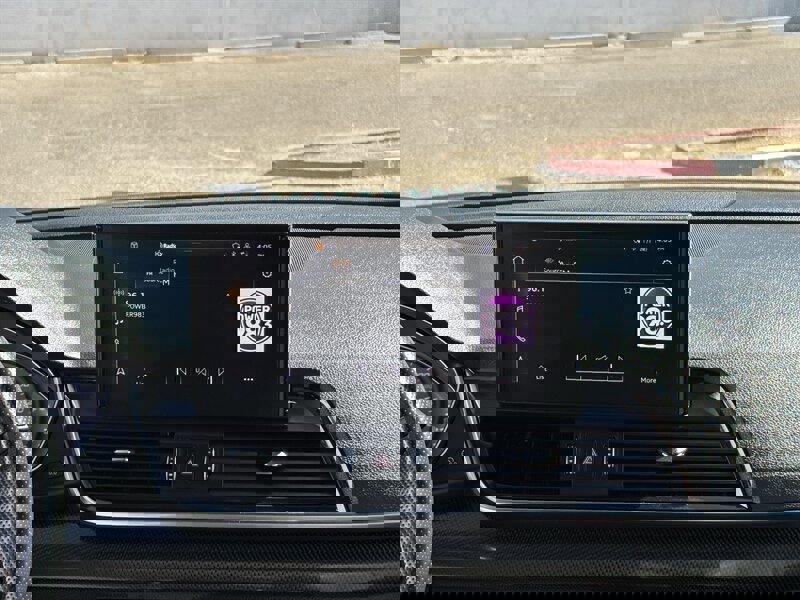 Used 2022 Audi SQ5 Premium image 19