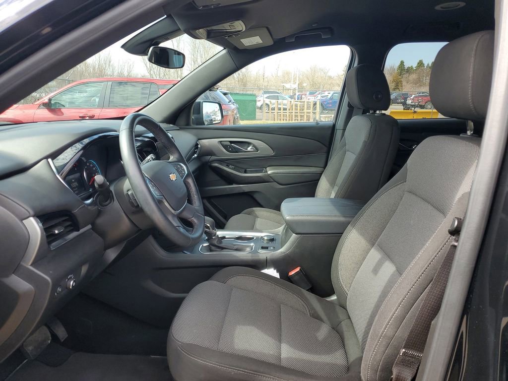 Certified 2023 Chevrolet Traverse LT image 5