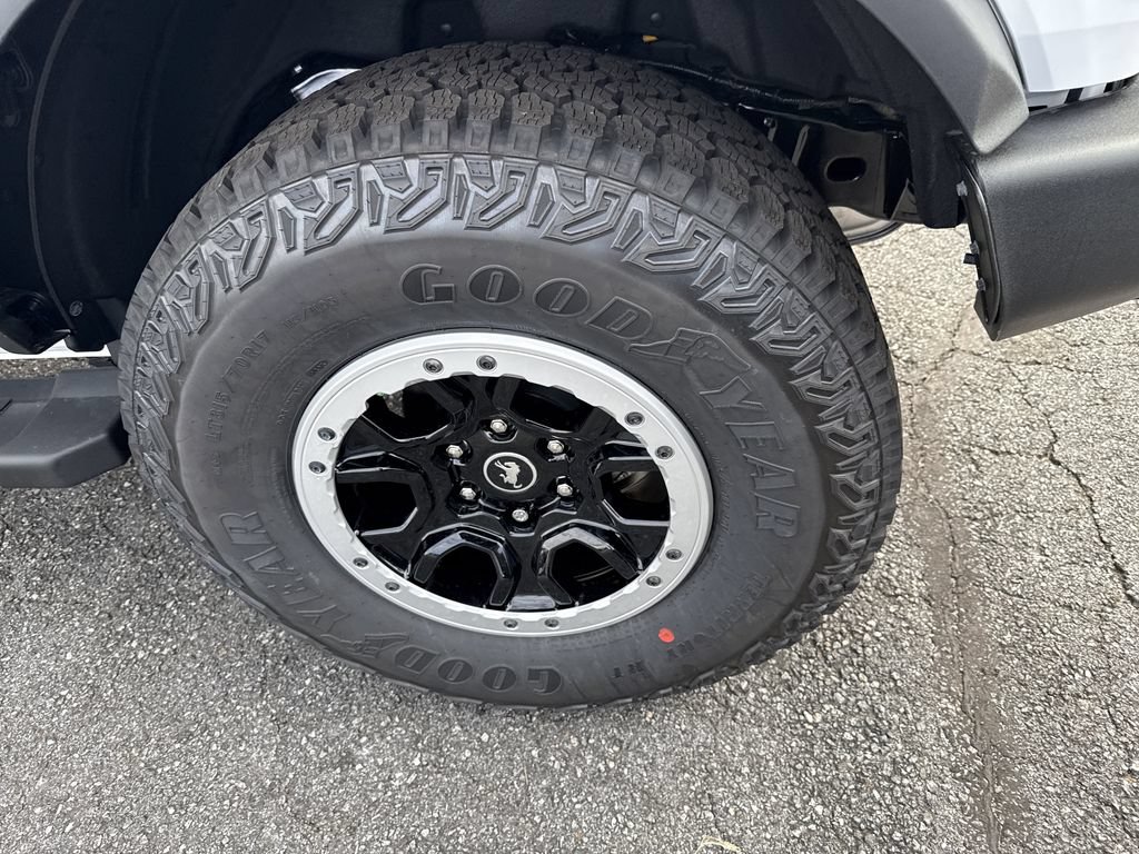 New 2025 Ford Bronco 2-Door w/ Sasquatch Package AWD/4WD image 20