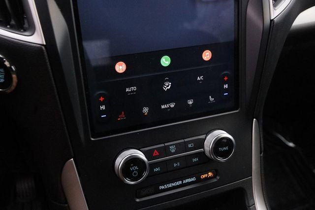 Certified 2024 Ford Edge SEL image 17