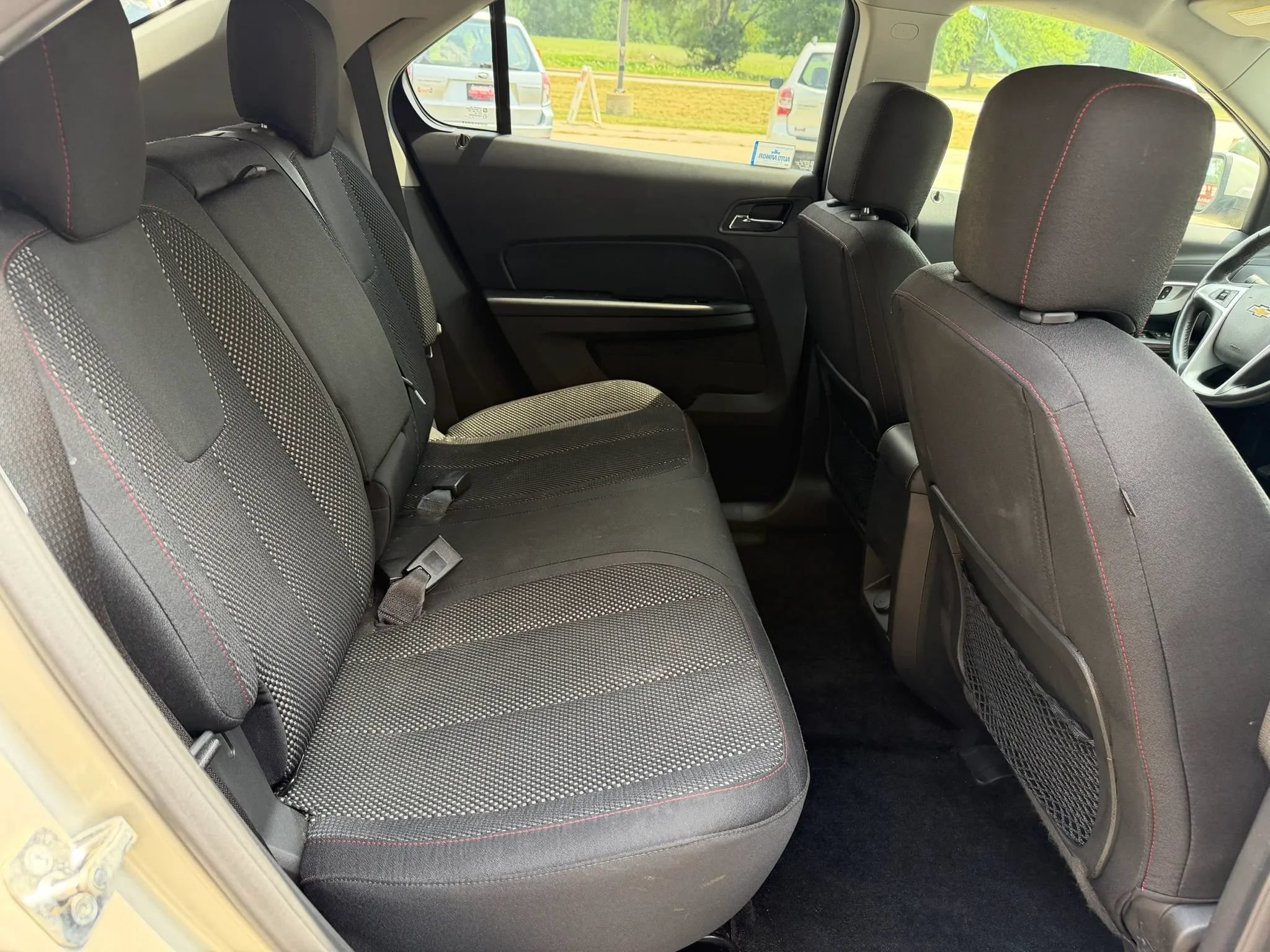Used 2015 Chevrolet Equinox LT w/ Driver Convenience Package FWD image 16