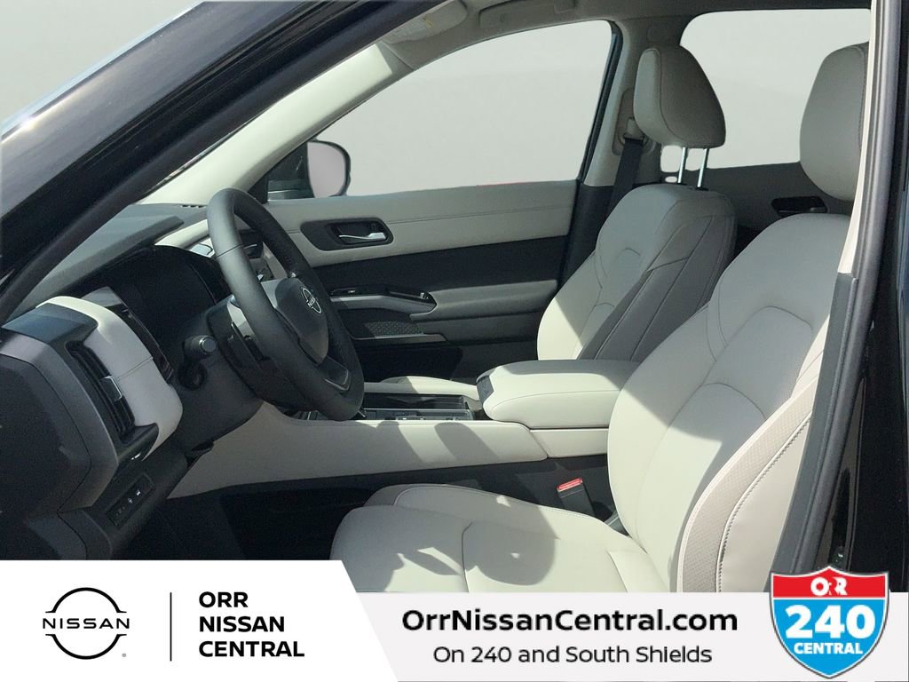 New 2026 Nissan Pathfinder SL image 17