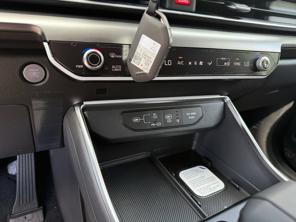 New 2027 Kia Carnival EX FWD image 28