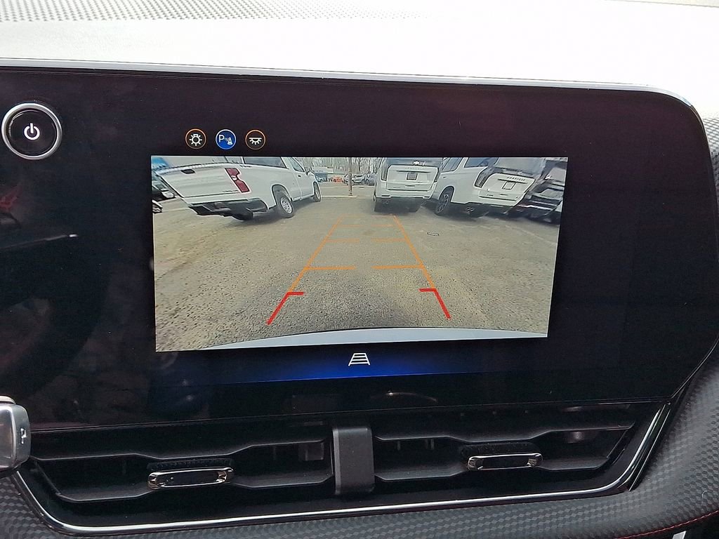 Used 2026 Chevrolet Equinox RS image 18