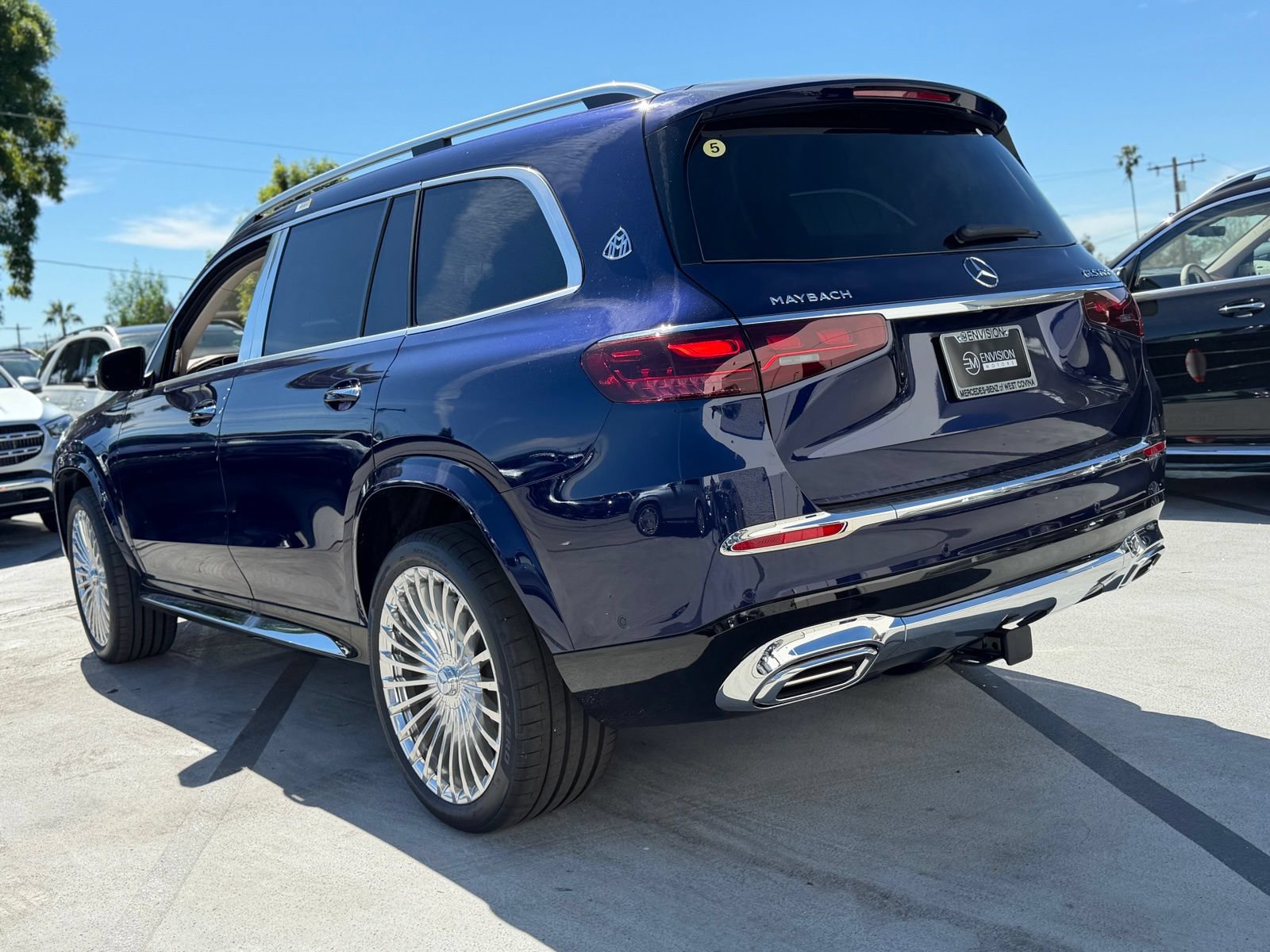 New 2026 Mercedes-Benz Maybach GLS 600 4MATIC image 8