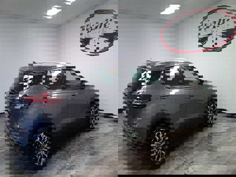 Used 2023 Nissan Kicks SV image 8