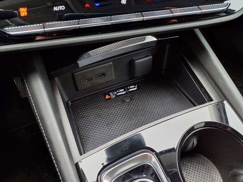 Certified 2024 Buick Envision Avenir image 12