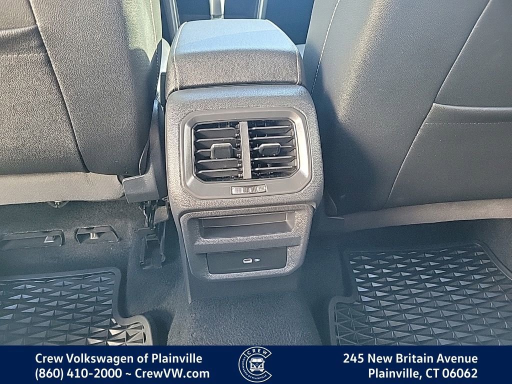 Certified 2022 Volkswagen Taos SE AWD/4WD image 50